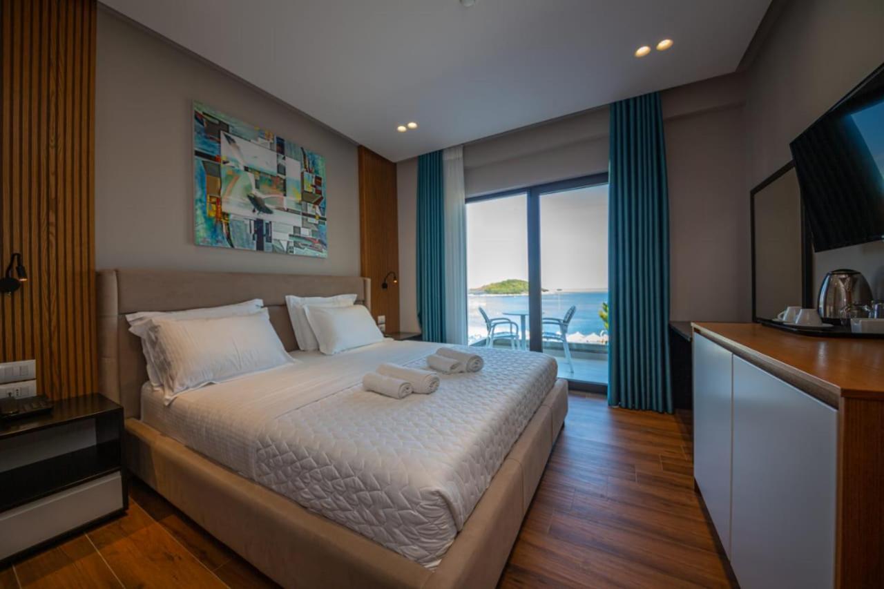 King Hotel Ksamil Extérieur photo