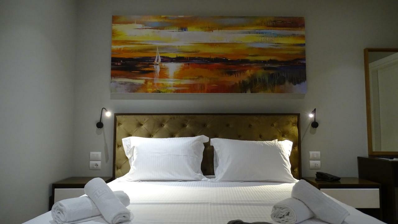King Hotel Ksamil Extérieur photo